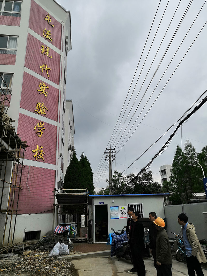 區(qū)城建投公司董事長張于帶隊對在建重點項目進行巡查